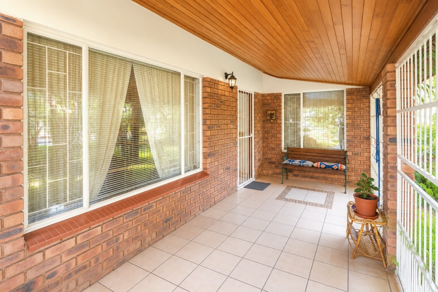 3 Bedroom Property for Sale in Ifafi North West